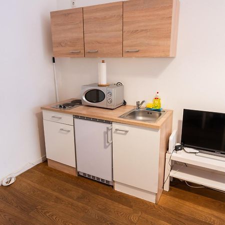 Vienna City Apartments - Metro 1160 เวียนนา ภายนอก รูปภาพ