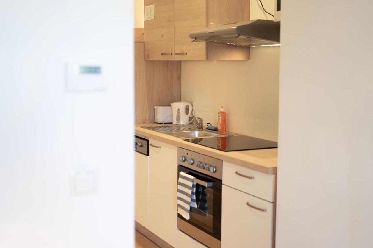 Vienna City Apartments - Metro 1160 เวียนนา ภายนอก รูปภาพ